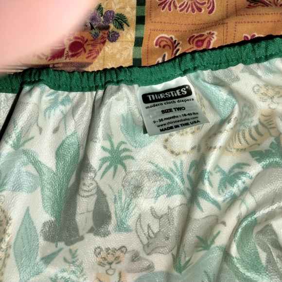 Thirstiest Duo Wrap size 2 Endangered animals limited edition swim diaper cloth - Picture 3 of 4